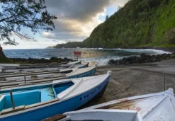 Bluebird Puzzle Anse des Cascades, La Réunion, France* Bateaux|Plages Et Îles De Rêve