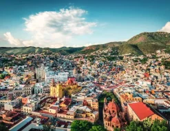 Ravensburger Ville coloniale de Guanajuato, Mexique* De 2 000 Pièces|De 2 000 Pièces